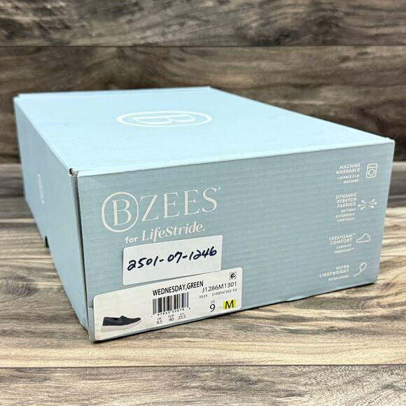 NIB Bzees Wednesday 9M Slip On Comfort Platform Sneakers Green - Picture 11 of 11